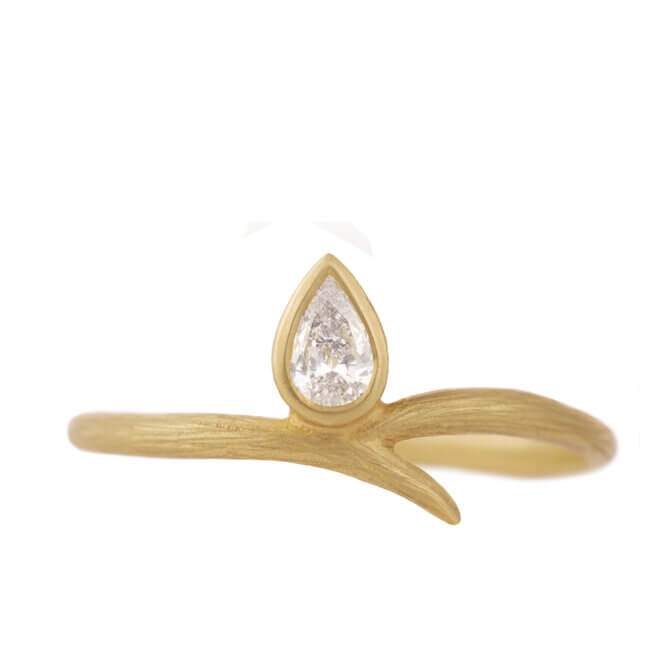 18K Pear Diamond Tendril Ring