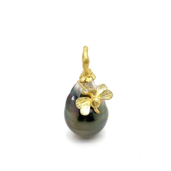 18K Tahitian Pearl Pendant w/ Bug and Diamond