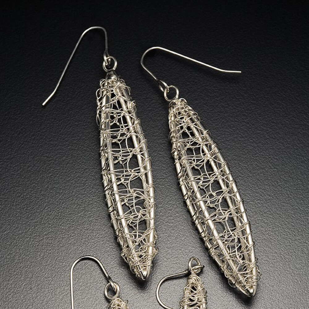 randi-chervitz_RCE0902_seed-pod-earrings_2