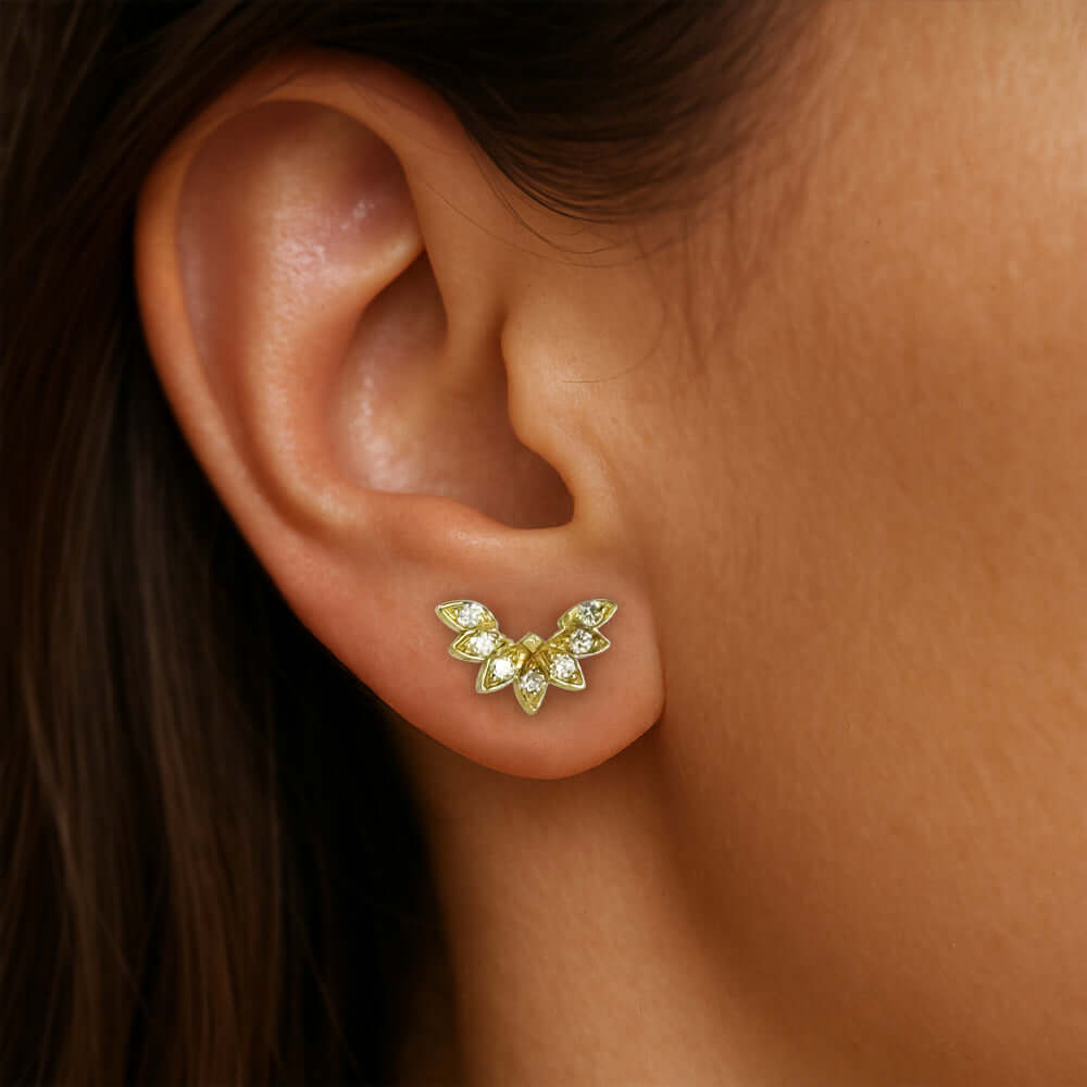 reign-los-angeles_RLA-VAGE-0222_vajra-diamond-petal-spray_model