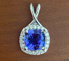 Client brought us this tanzanite she purchased abroad to finally get set.