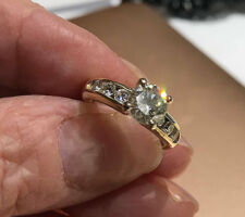 Client brought us her grandmother's diamond and we designed this ring for her together.